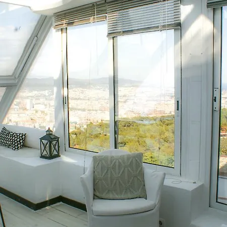 Panoramic Love Nest Guest house *